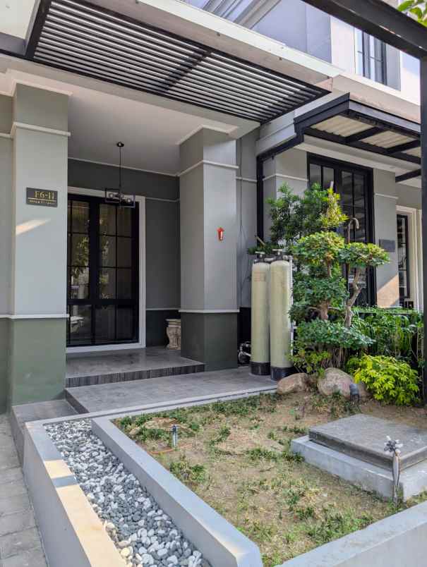 disewakan rumah jalan dian istana