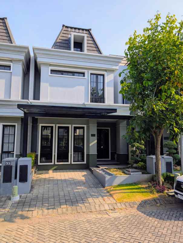 disewakan rumah jalan dian istana