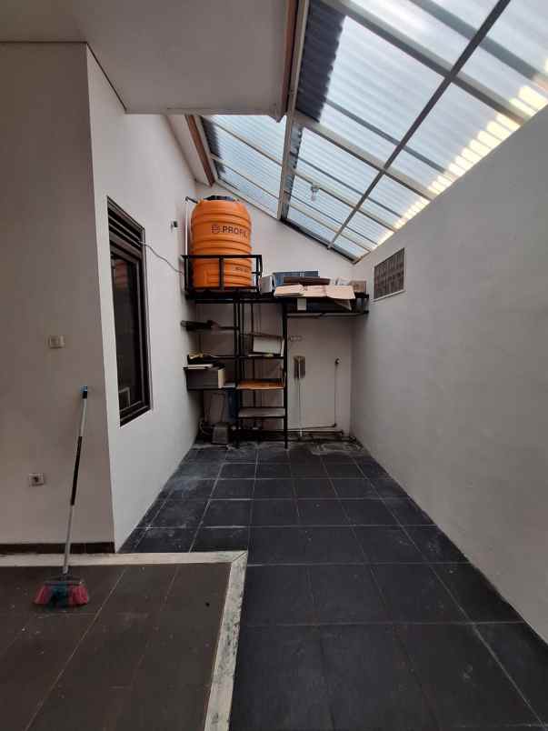 disewakan rumah komplek grand sharon