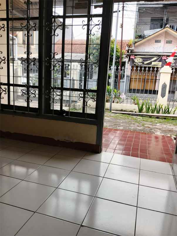 disewakan rumah rengasdengklok