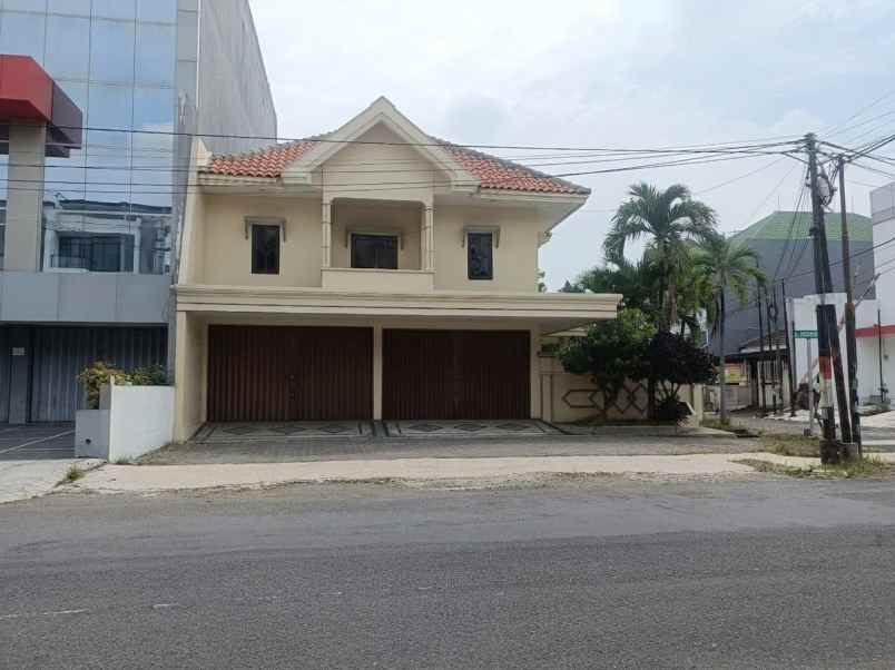 disewakan rumah rumah gayungsari