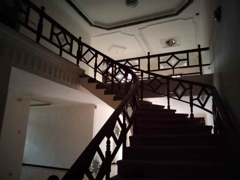 disewakan rumah rumah gayungsari