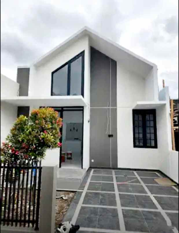 disewakan rumah senam indah