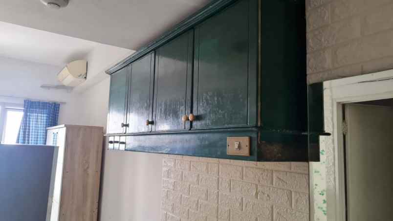 disewakan unit furnish apartemen purimas