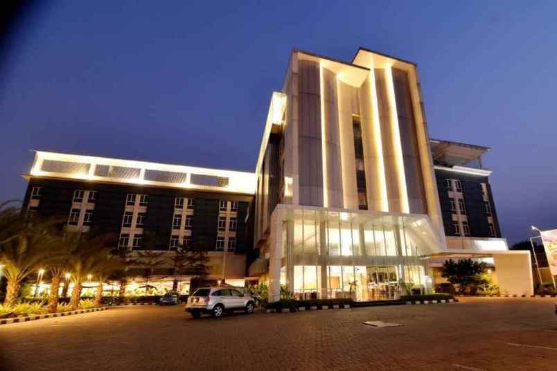 hotel yasmin karawaci tangerang