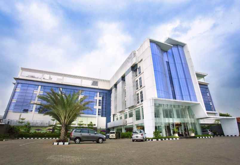 hotel yasmin karawaci tangerang