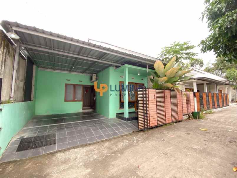 hunian modern asri nyaman dengan fasilitas lengkap