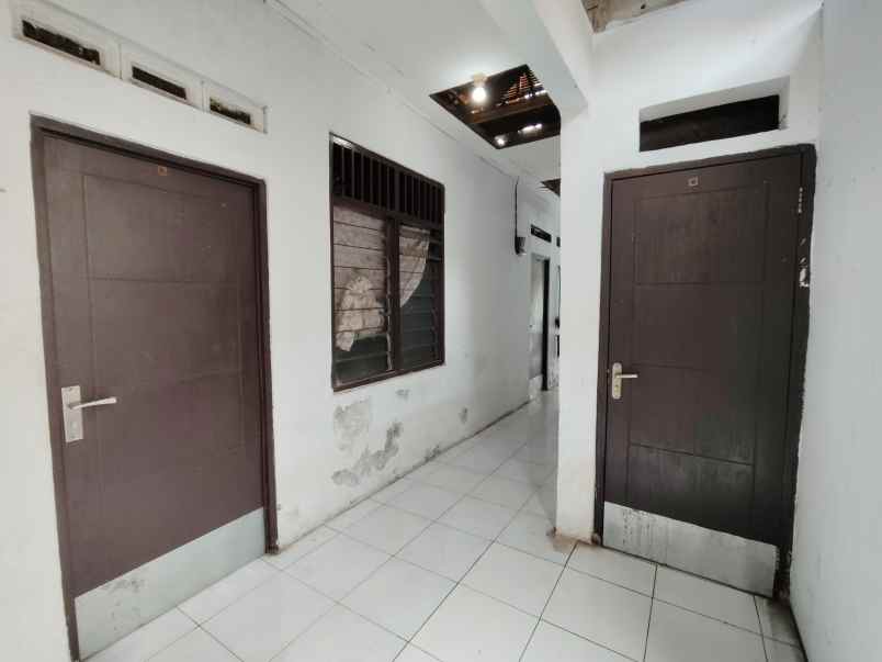 jual kontrakan 11 pintu di sukmajaya depok