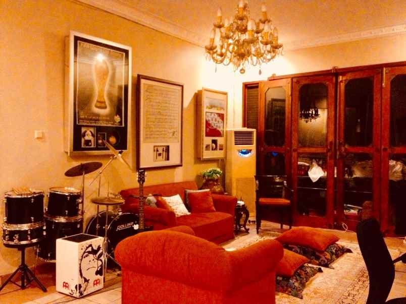 jual rumah mewah di jalan rawa kopi kota depok