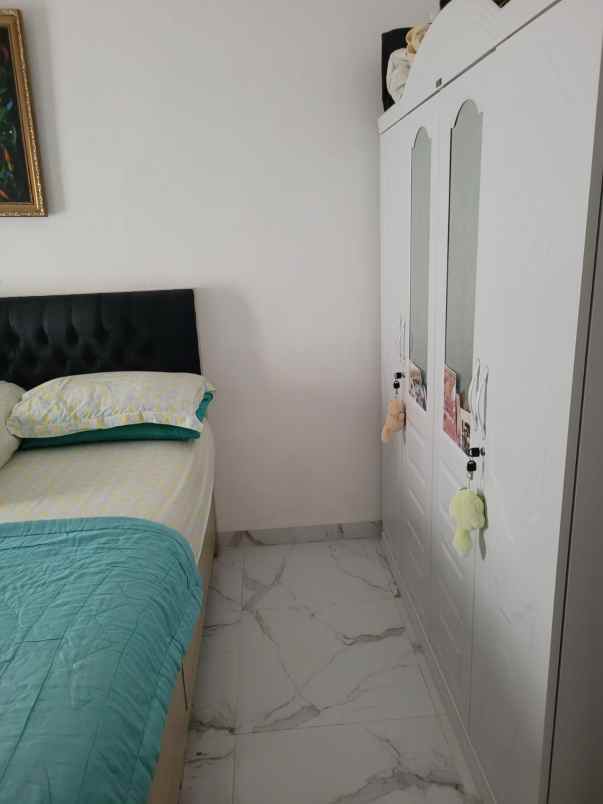 jual rumah siap huni raffles hills cibubur