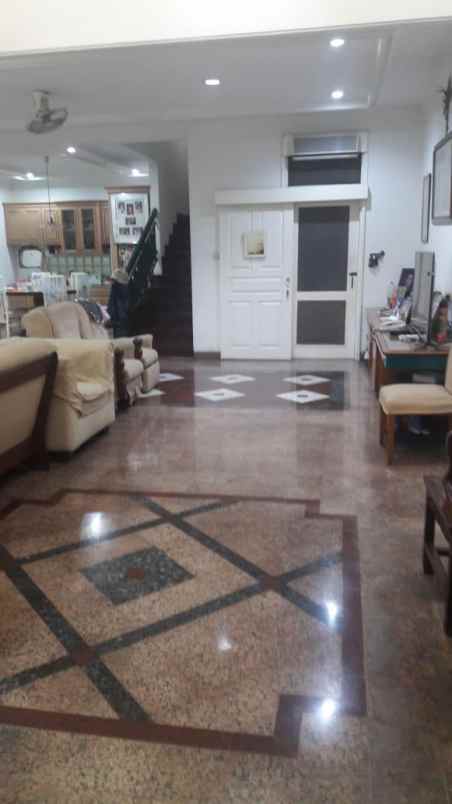 jual rumah taman kedoya baru jak bar