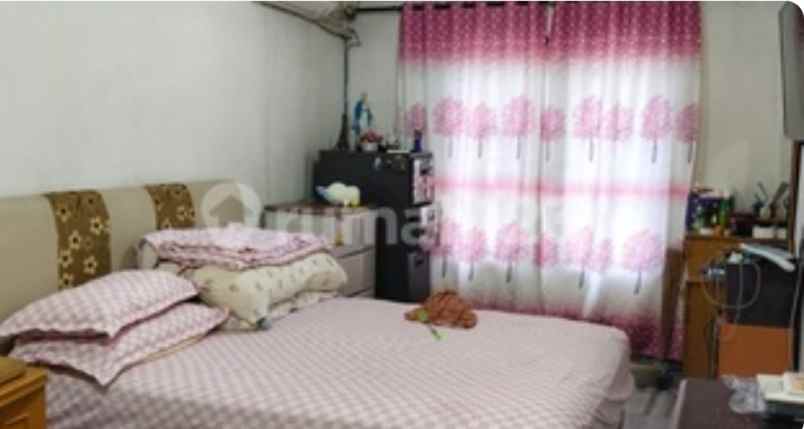 jual rumah taman palem lestari jak bar