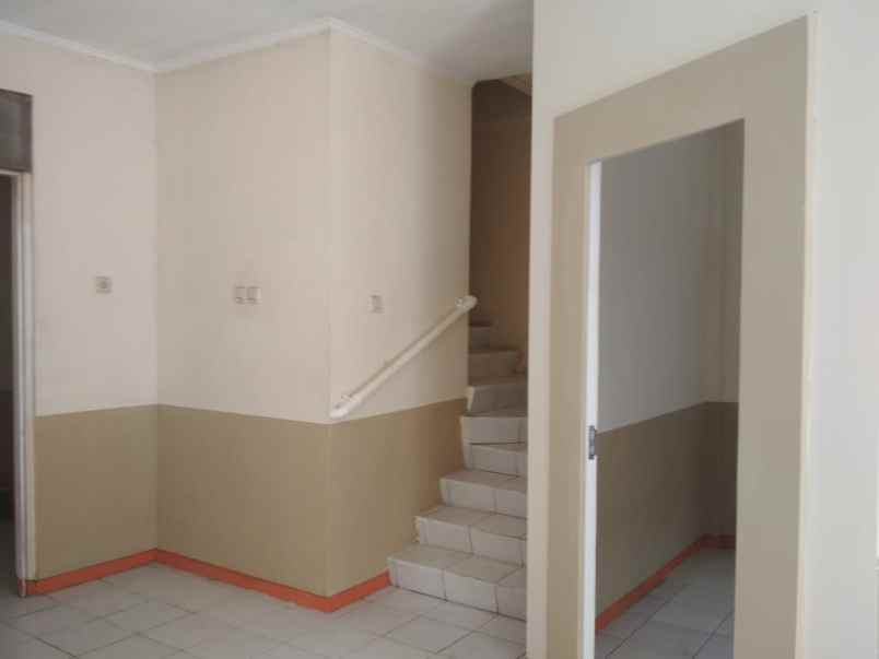 jual rumah taman palem lestari jak bar