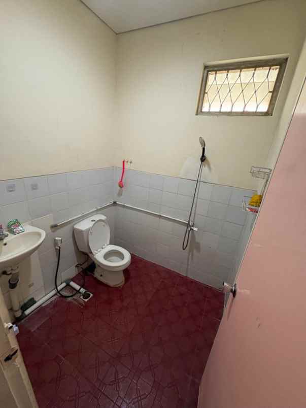 jual rumah taman palem lestari jak bar