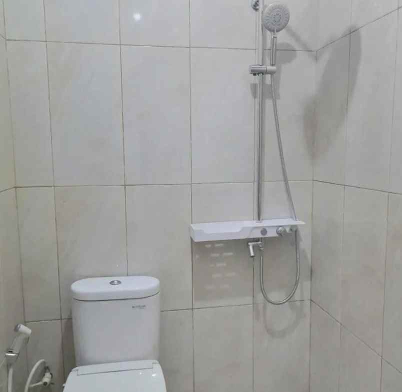 jual tempat usaha di jalan raya kranggan cibubur