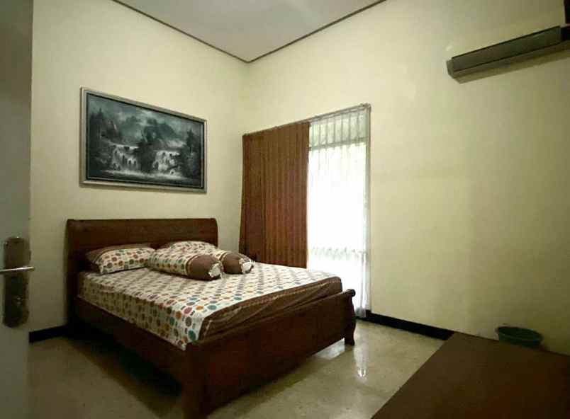 jual villa pandaan strategis di kab pasuruan siap huni