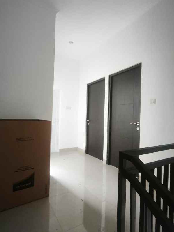 over kredit 75juta rumah 2 lt di jatiasih kota bekasi