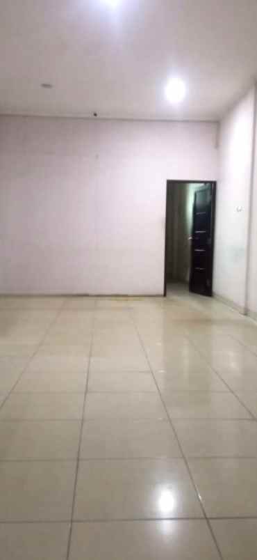 ruko 3 gandeng luas 230m harapan indah bekasi