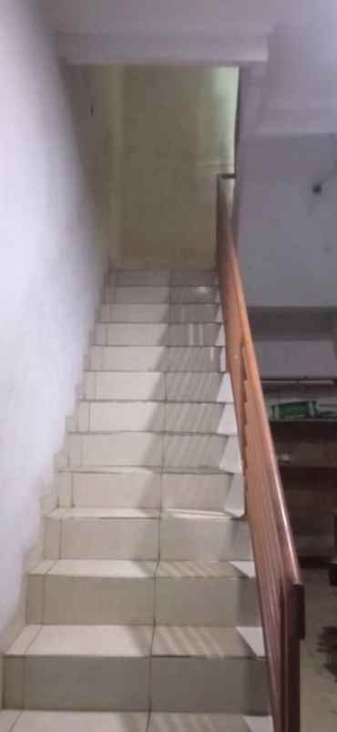 ruko 3 gandeng luas 230m harapan indah bekasi