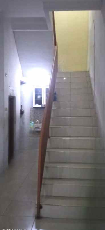 ruko 3 gandeng luas 230m harapan indah bekasi