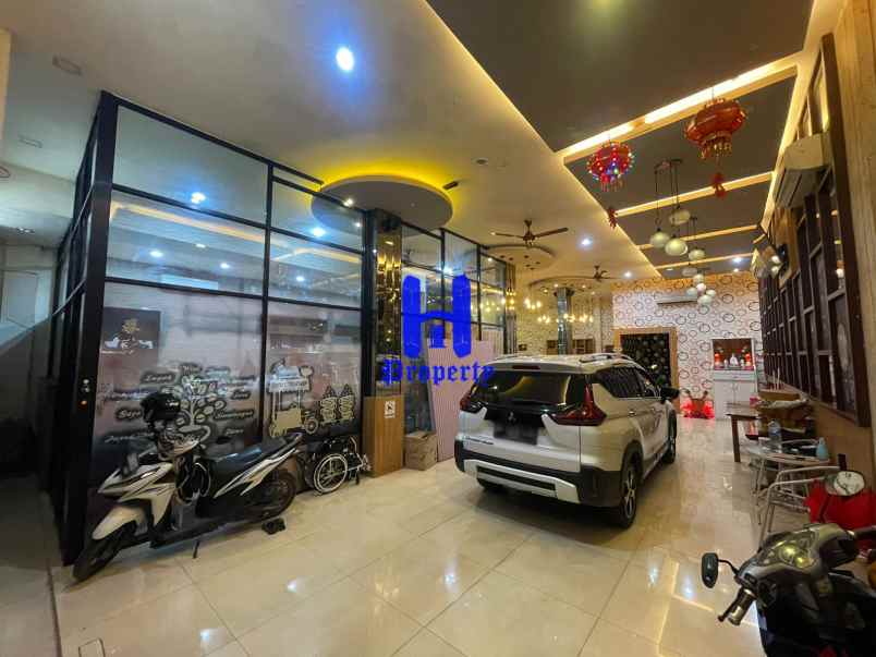 ruko gandeng siap huni di jalan t amir hamzah medan