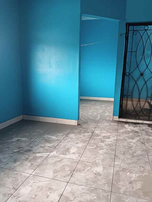 ruko pinggir jalan raya bogor km 30