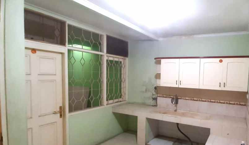 rumah 2 lantai 9x20 180m type 3kt taman modern cakung