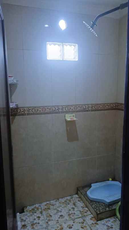 rumah 2 lantai di perum inkopad tajurhalang bogor