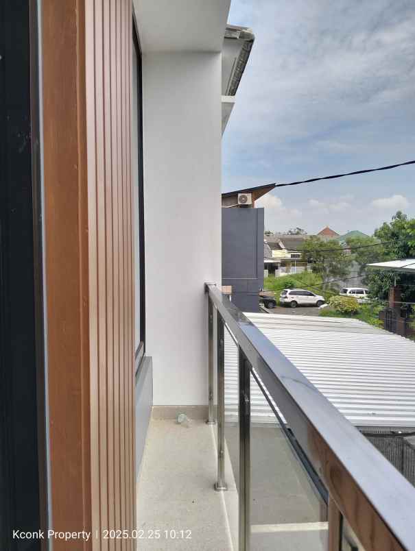 rumah 2 lantai harga mulai 700 juta sarirogo sidoarjo