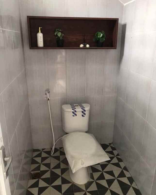 rumah 2 lantai lokasi dekat tol sawojajar