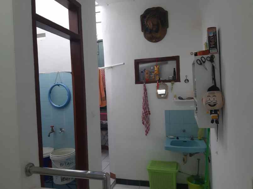 rumah 2 lantai pharmindo sayap cijerah melong bandung