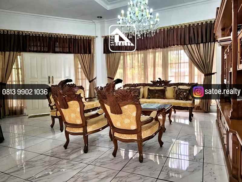 rumah 2 lantai siap huni di area premium pondok indah