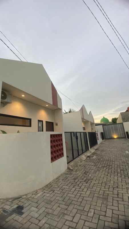 rumah asri 2 kamar tidur lingkungan aman nyaman