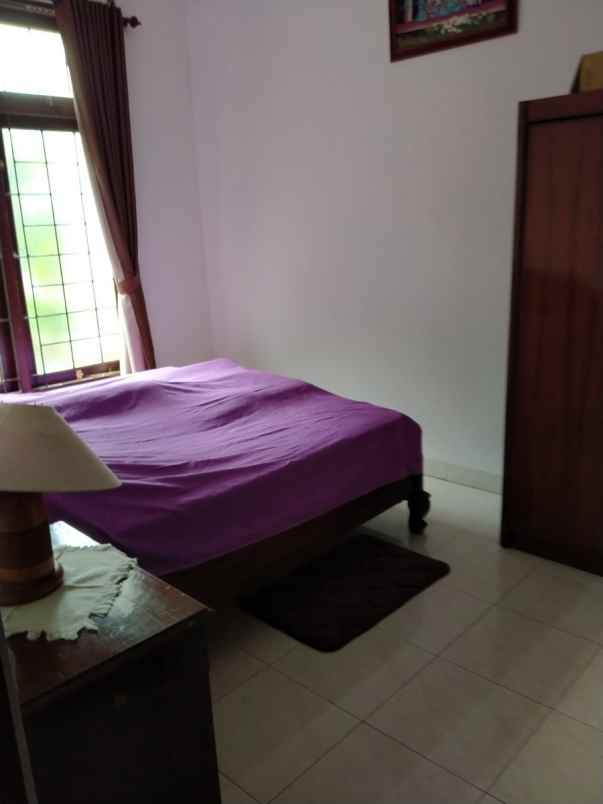 rumah bagus jl rajamantri turangga bandung