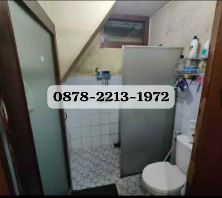 rumah bagus untuk kantor dekat ke gesat dan pusdai