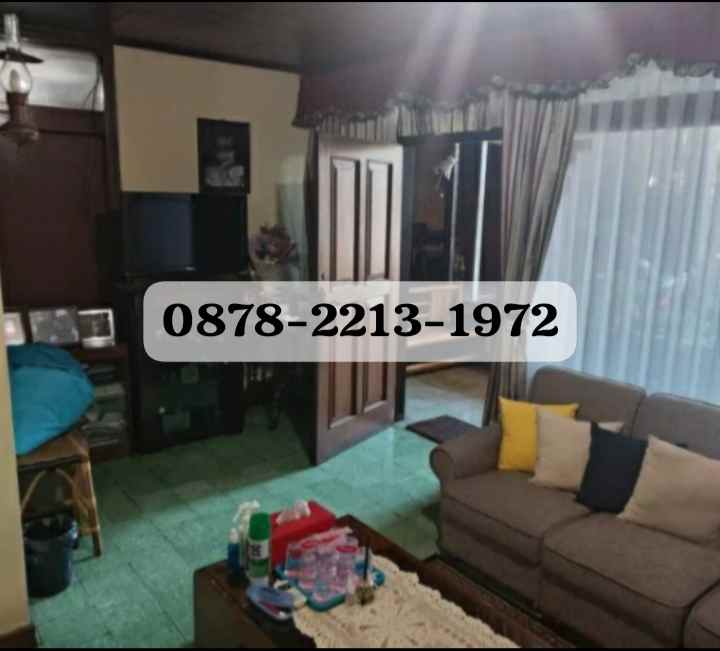 rumah bagus untuk kantor dekat ke gesat dan pusdai