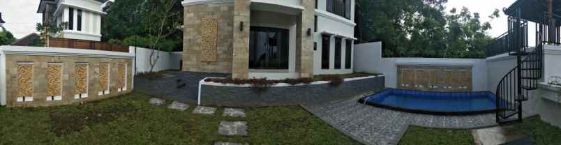 rumah bangunjiwo yogyakarta