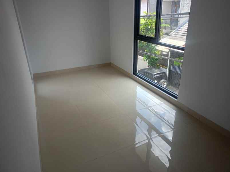 rumah baru di kiara sari kiaracondong kota bandung