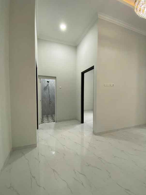 rumah baru modern minimalis lokasi sawojajar 2