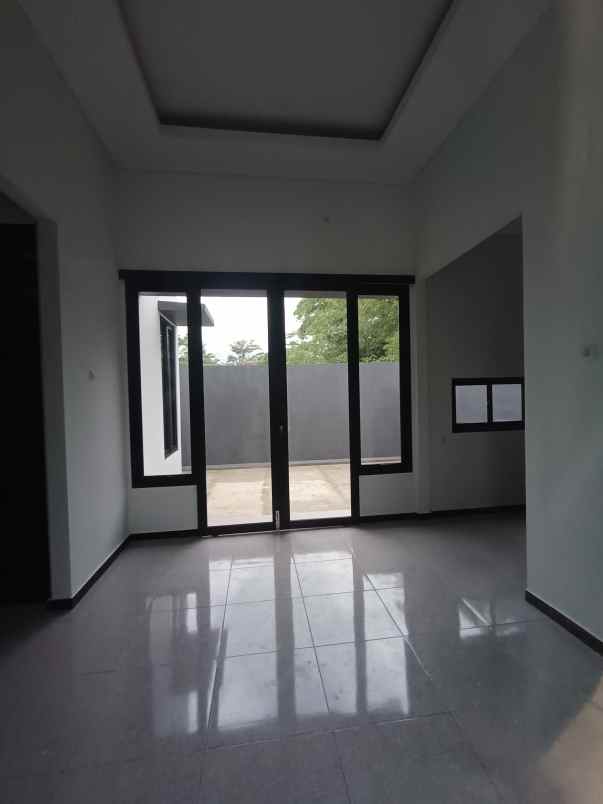 rumah baru murah desain modern di mijen semarang