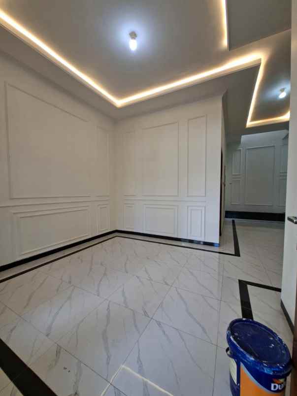 rumah baru siap huni 2 lantai di sawojajar