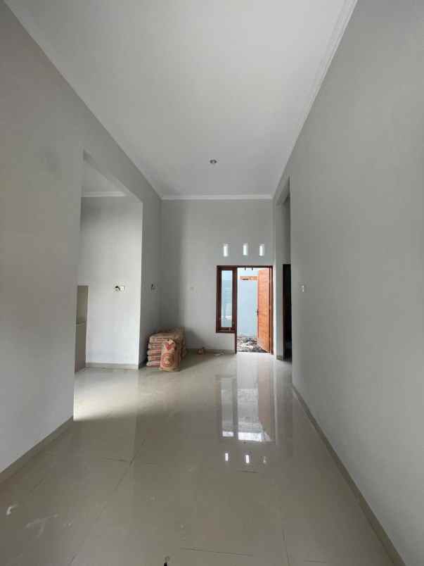 rumah baru siap huni di sleman barat seyegan jogja
