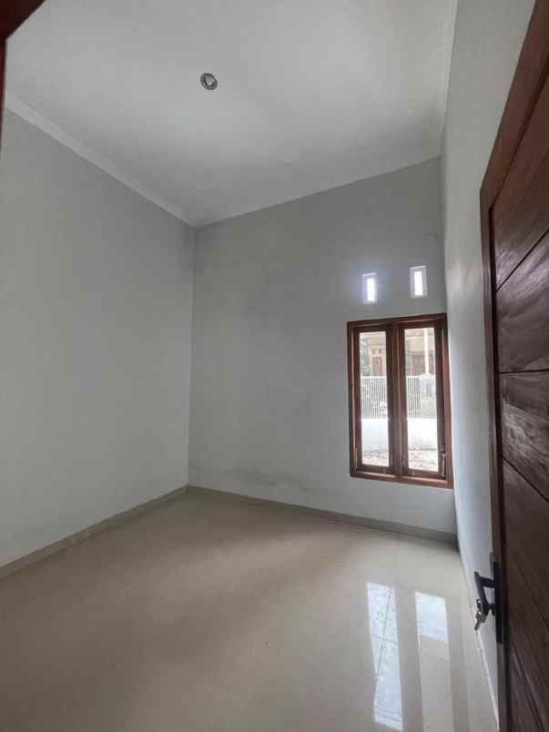 rumah baru siap huni di sleman barat seyegan jogja