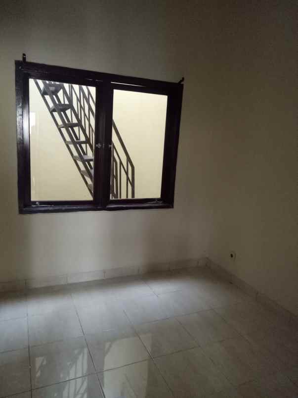 rumah belakang mall kelapa gading