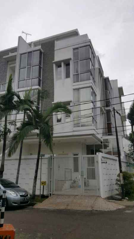 rumah belakang mall kelapa gading