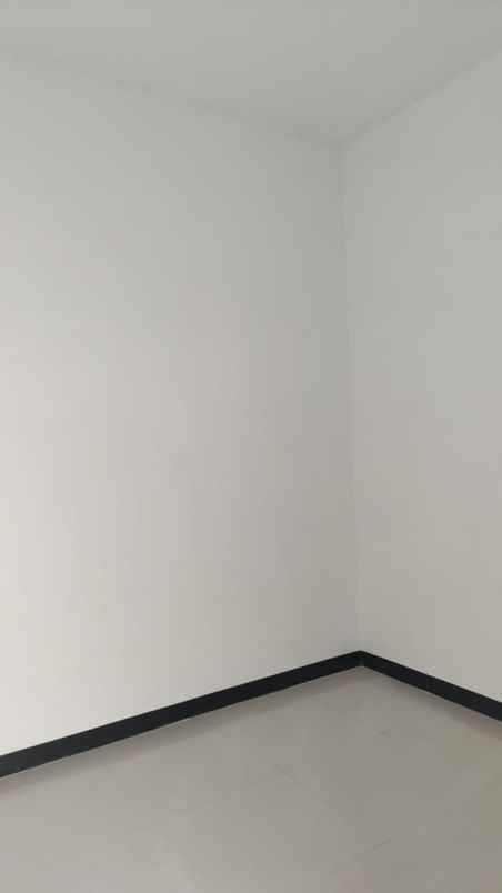 rumah daerah lebak ploso kenjeran lebar jalan 7m