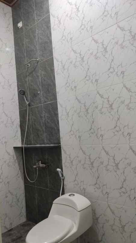 rumah daerah lebak ploso kenjeran lebar jalan 7m