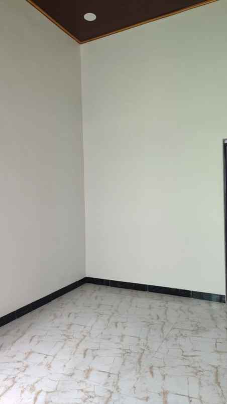 rumah daerah lebak ploso kenjeran lebar jalan 7m