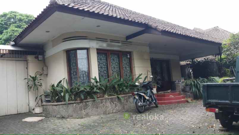 rumah dago