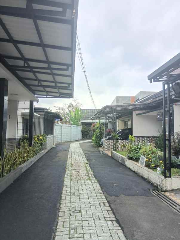 rumah dalam cluster one gate system cilame